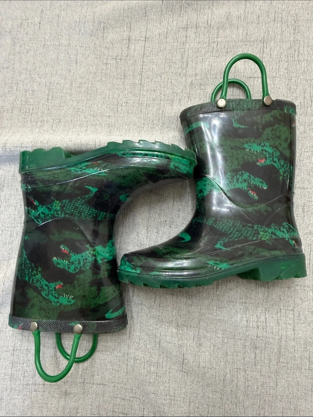 Kids Green Dinosaur Light Up Rain Boots - Waterproof Pull-On Size 9/10